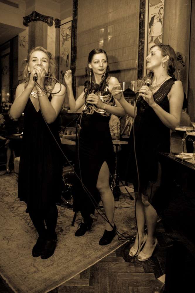 The Speakeasies Vintage Swing Singers London Function Central