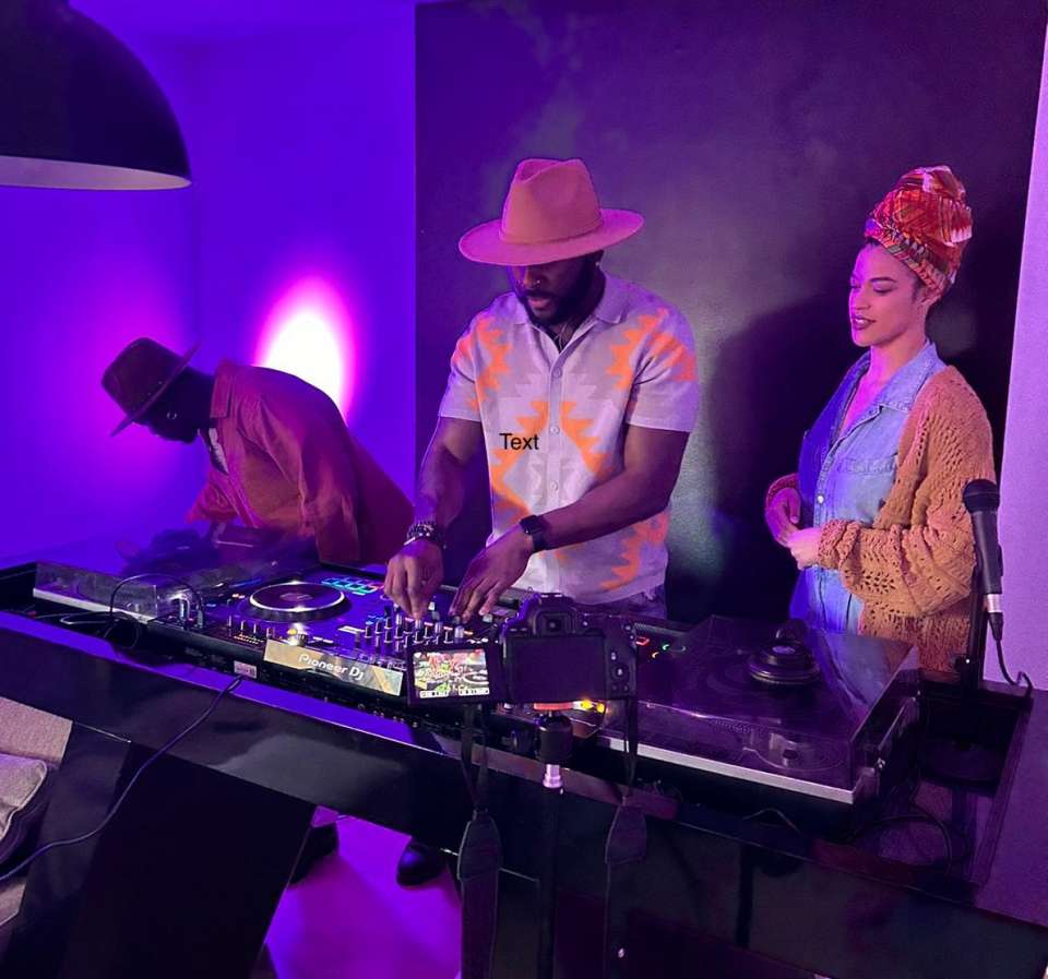 DJ Ayo | London Wedding and Party DJ 2